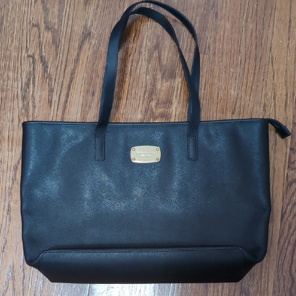 Michael Kors Shoulder Bag